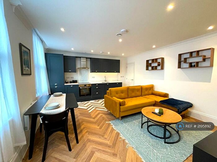 1 Bedroom Flat To Rent In Great Hampton Street, Birmingham, B18