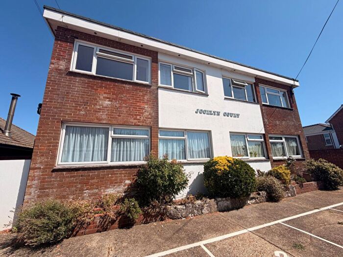2 Bedroom Flat To Rent In Avenue Road, Sandown, PO36