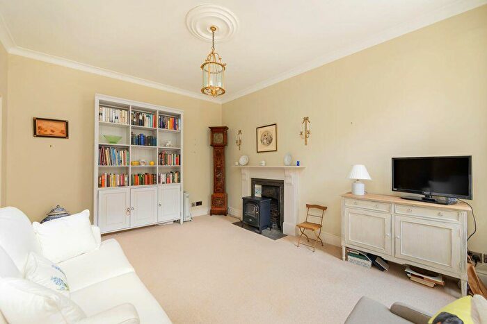 1 Bedroom Flat For Sale In Great Pulteney Street, Bath, BA2