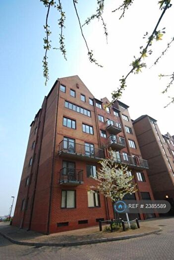 1 Bedroom Flat To Rent In Amsterdam Road, London, E14