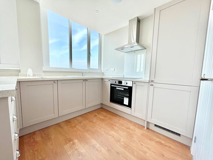 2 Bedroom Apartment To Rent In Derby Road, Portsmouth, PO2