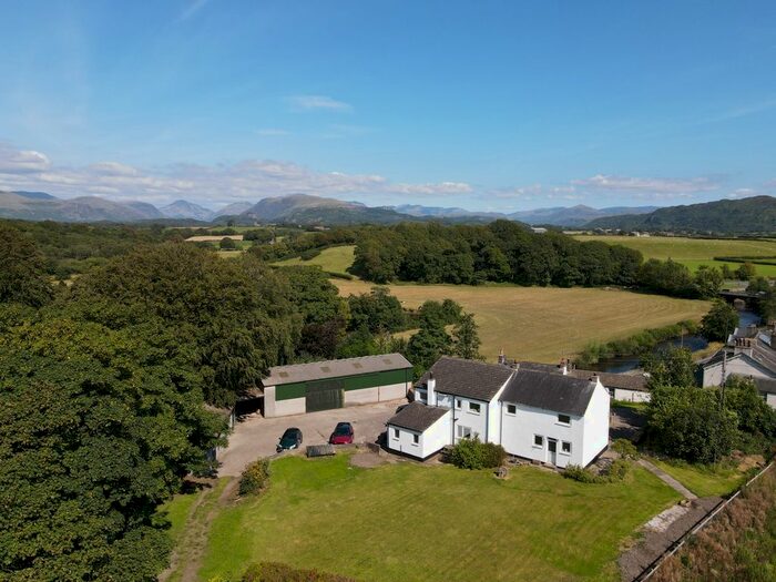 5 Bedroom Detached House For Sale In Hill Farm House, Holmrook, CA19