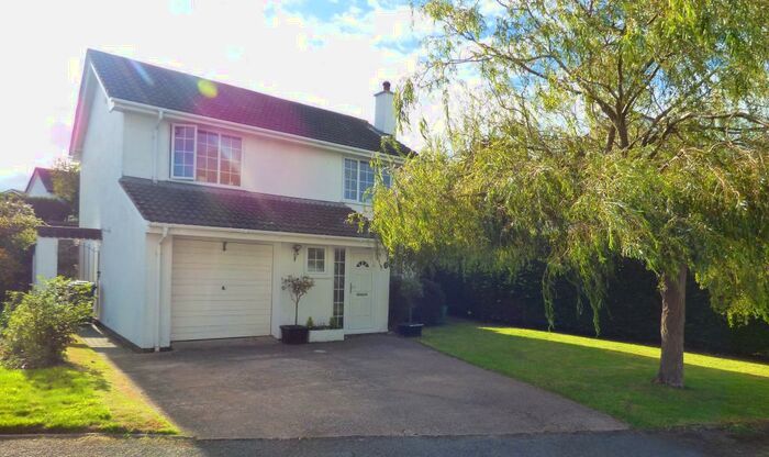 3 Bedroom Detached House To Rent In Cherry Tree Lane, Colwyn Heights, LL28