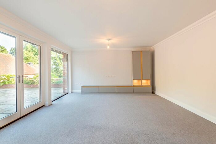 5 Bedroom Detached House For Sale In Loddington Lane, Linton, Maidstone, Kent, ME17