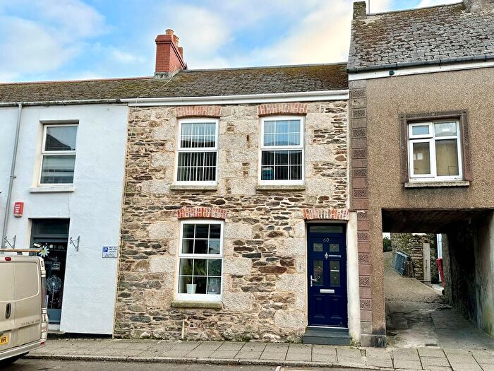 3 Bedroom Terraced House For Sale In Meneage Street, Helston, TR13