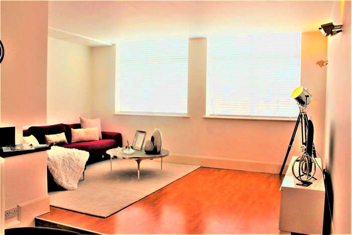 1 Bedroom Flat To Rent In Dingley Road, London, EC1V