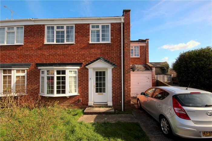 4 Bedroom End Of Terrace House To Rent In Lynwood, Guildford, Surrey, GU2