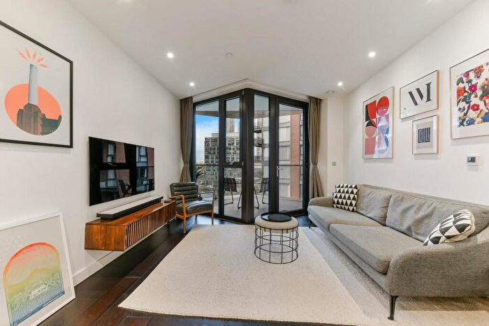 1 Bedroom Apartment For Sale In Glacier House, The Residence, Nine Elms, SW11