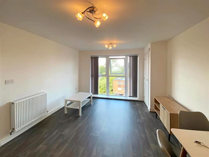 2 Bedroom Flat To Rent In Berrington Place, St Lukes Road, Birmingham, B5
