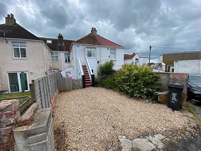 1 Bedroom Flat To Rent In Seaway Gardens, Paignton, TQ3