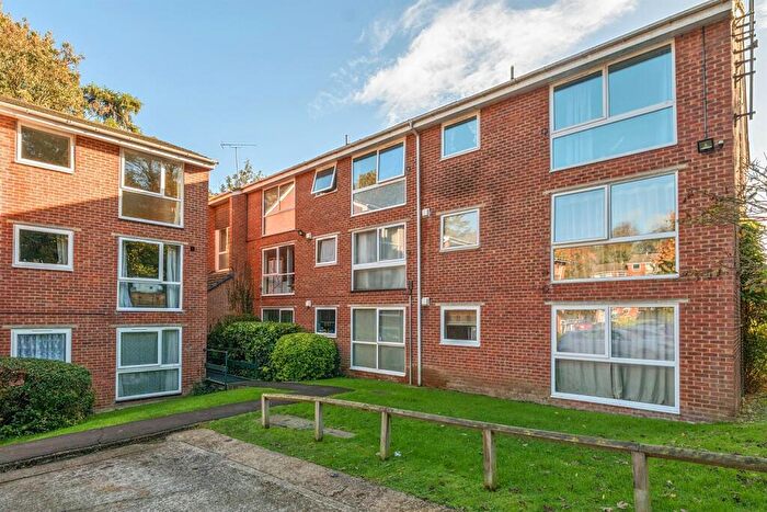 1 Bedroom Apartment To Rent In Josephine Court, Southcote Road, Reading, RG30