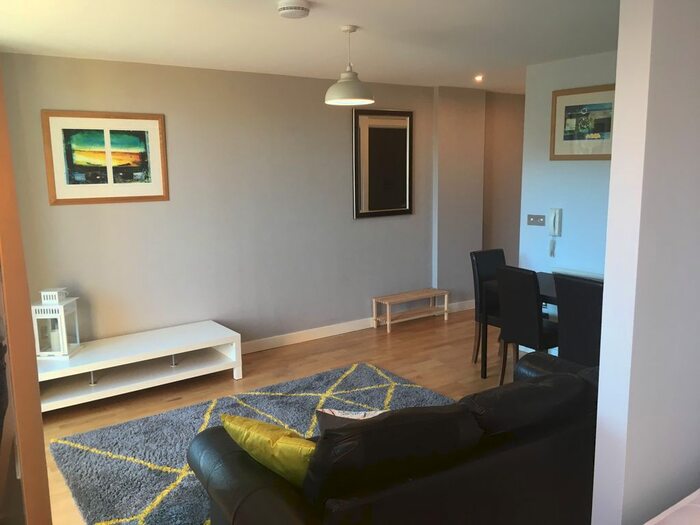 Studio To Rent In St. Marys Road, Sheffield, S2