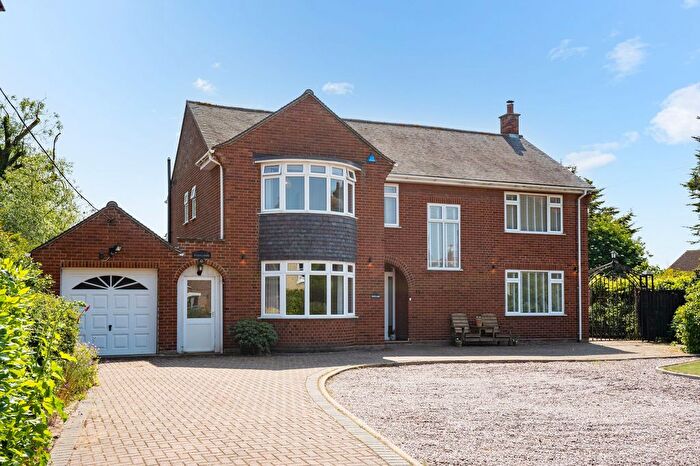 5 Bedroom Property For Sale In High Street, Willingham, CB24