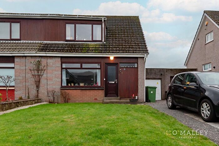 3 Bedroom Semi-Detached House To Rent In Hillside, Sauchie, FK10