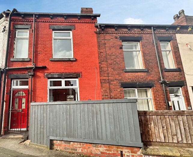 4 Bedroom Terraced House For Sale In Aston Road, Leeds, LS13