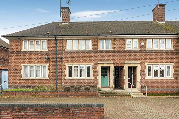 3 Bedroom Terraced House For Sale In Abingdon Road, New Hinksey/Donnington, OX1