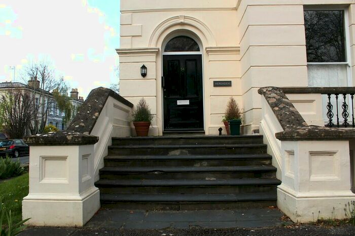 1 Bedroom Flat To Rent In London Road, GL52