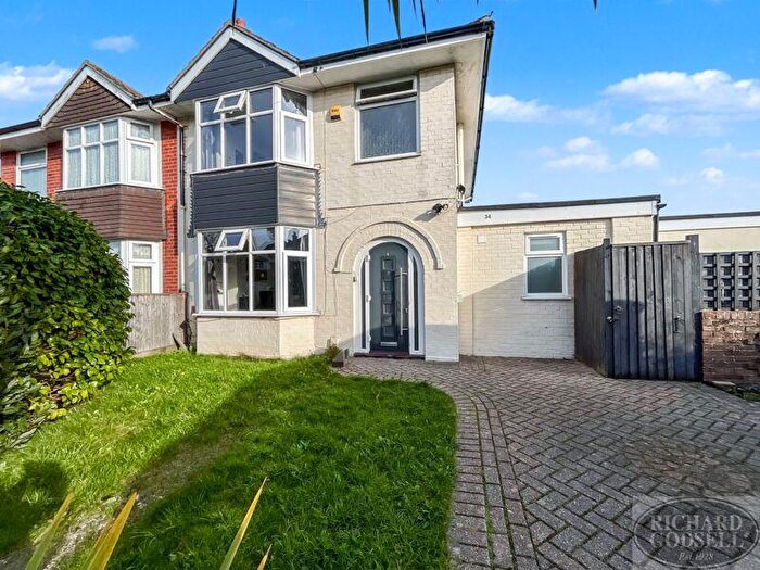 4 Bedroom Semi-Detached House For Sale In Christchurch, BH23
