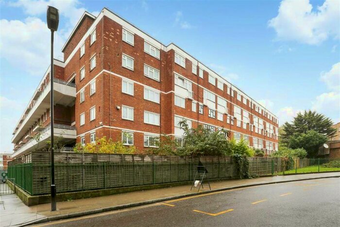 4 Bedroom Flat To Rent In Weymouth Terrace, Shoreditch, E2