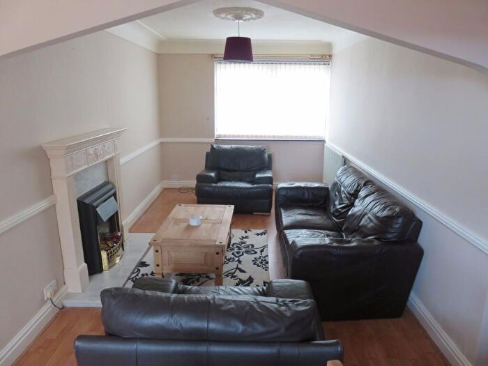 3 Bedroom Terraced House To Rent In Farnworth St, Liverpool, L6