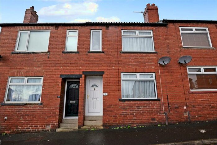 2 Bedroom Terraced House To Rent In Armley Grove Place, Leeds, West Yorkshire, LS12