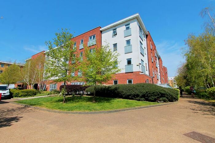 2 Bedroom Flat To Rent In Taywood Road, Northolt, UB5