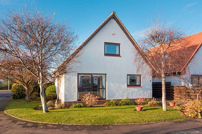 4 Bedroom Detached House For Sale In Fentoun Gait, Gullane, EH31