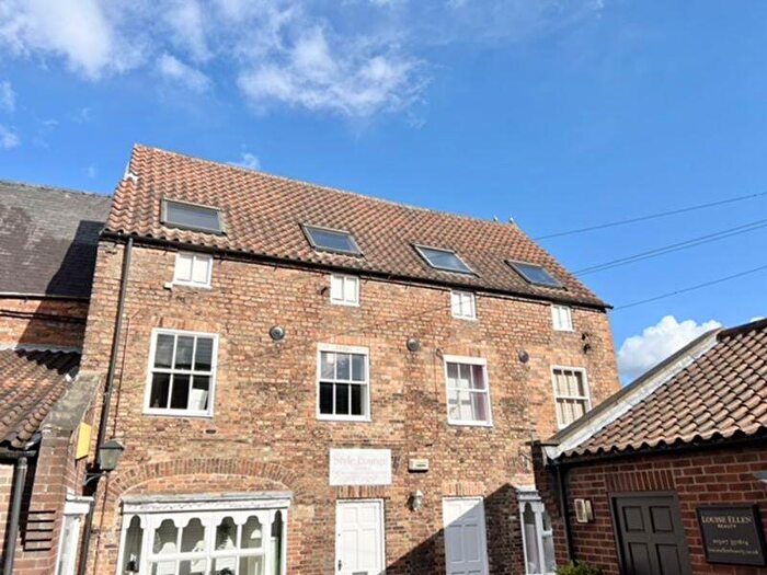 1 Bedroom Apartment To Rent In Pawnshop Passage, Mercer Row, Louth, LN11
