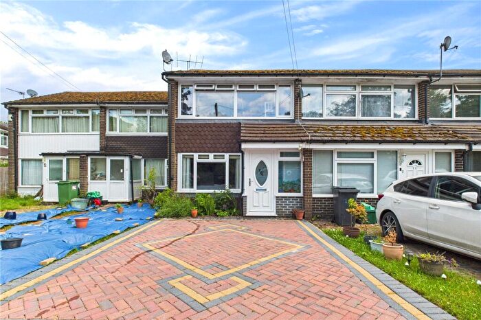 2 Bedroom Terraced House For Sale In Angel Mead, Woolhampton, Reading, Berkshire, RG7