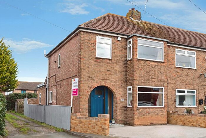 3 Bedroom End Of Terrace House For Sale In Alpha Avenue, Beverley, HU17
