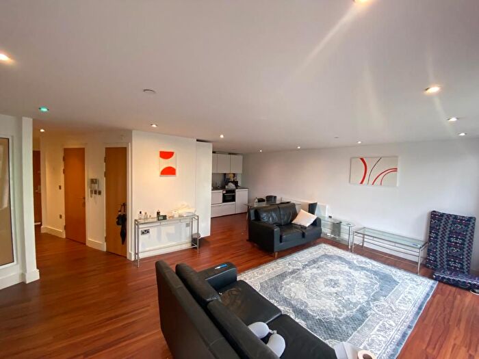 2 Bedroom Property To Rent In The Ropewalk, Nottingham, NG1