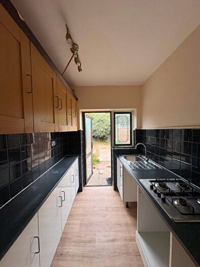 3 Bedroom Semi-Detached House To Rent In Jarrow Road, Chadwell Heath, Romford, RM6