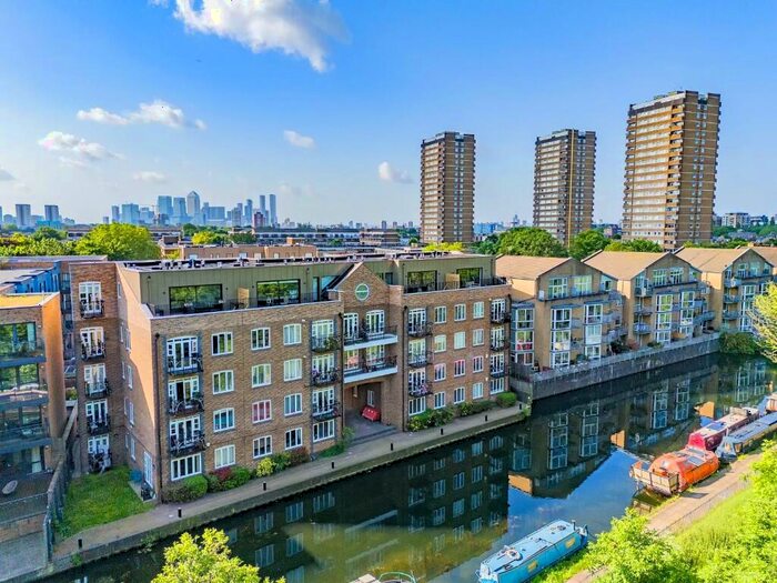 1 Bedroom Apartment To Rent In Old Ford Road, Bow, E3