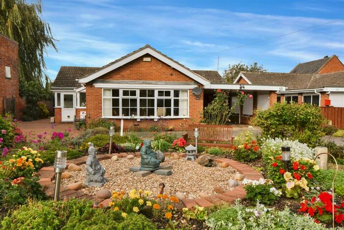 3 Bedroom Detached Bungalow For Sale In High Street, Collingham, Newark, NG23