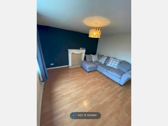 2 Bedroom Maisonette To Rent In Carmel Gardens, Stockton-On-Tees TS20