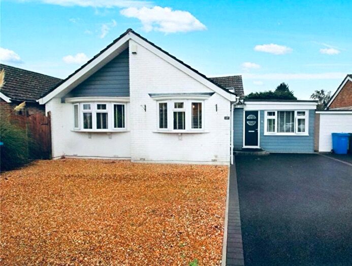 4 Bedroom Bungalow For Sale In Yarmouth Road, Poole, Dorset, BH12