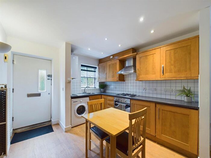 2 Bedroom Apartment To Rent In Adcocks Close, Loughborough - Inc Bills Option, LE11