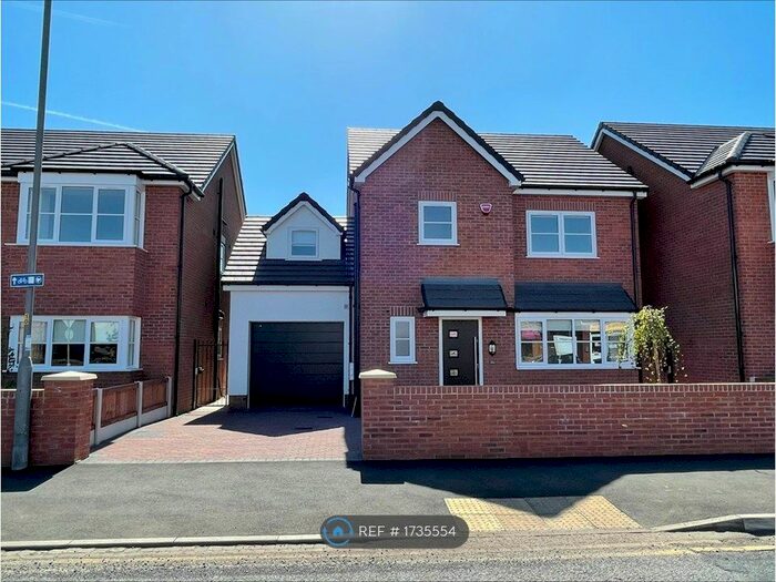 4 Bedroom Semi-Detached House To Rent In Upper Aughton Road, Southport, PR8