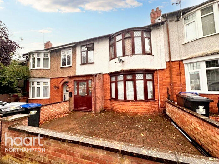 3 Bedroom Terraced House For Sale In Peverels Way, Northampton, NN5