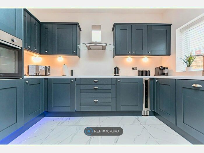 3 Bedroom Semi-Detached House To Rent In Sudbury Road, Liverpool, L22