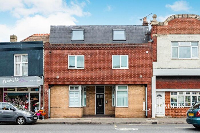 3 Bedroom Apartment To Rent In North End, Portsmouth, PO2
