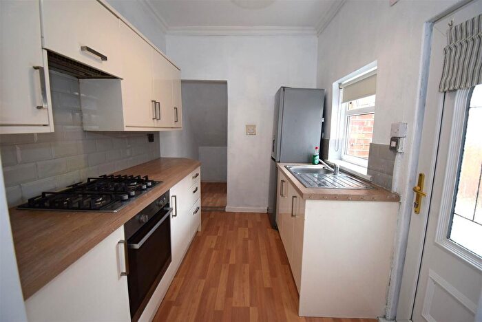 2 Bedroom Flat For Sale In Osborne Avenue, South Shields, NE33