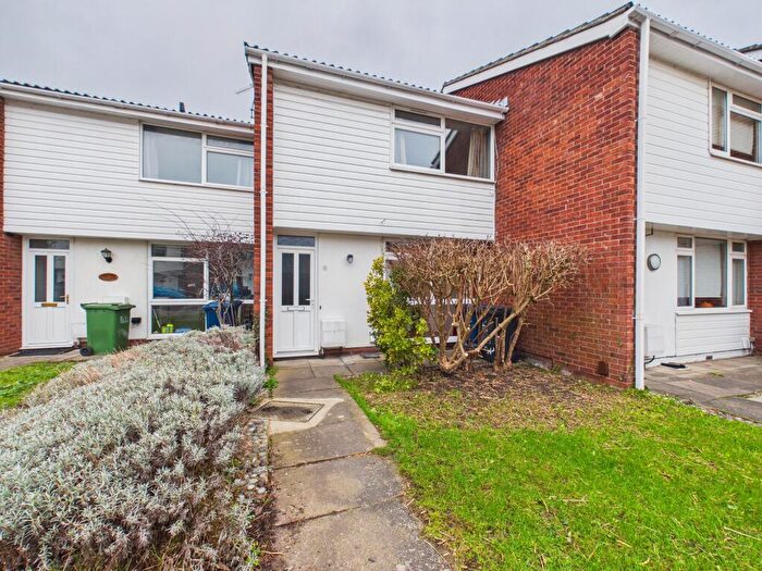 3 Bedroom Terraced House To Rent In Acrefield Drive, Cambridge, CB4