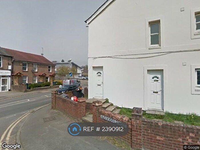 2 Bedroom Flat To Rent In Berkhampstead Road, Chesham, HP5