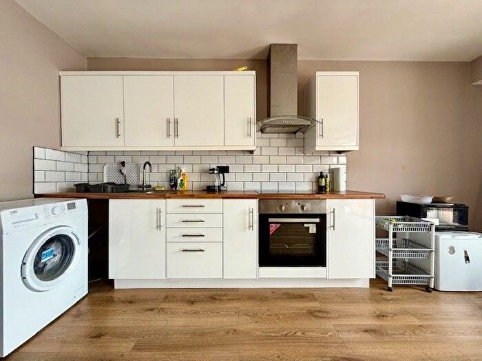 1 Bedroom Flat To Rent In St. Egbert's Way, London, E4