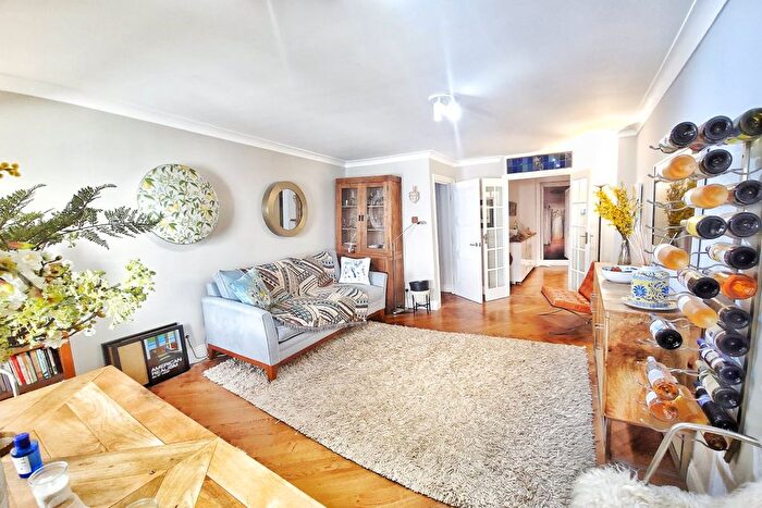 1 Bedroom Flat For Sale In Octave House, London, EC3R
