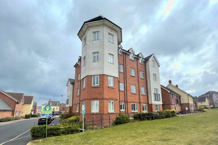 2 Bedroom Flat To Rent In Woodpecker Way, Costessey, Norwich, NR8