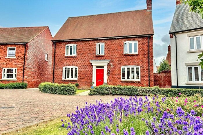 5 Bedroom Detached House For Sale In Wimborne, BH21