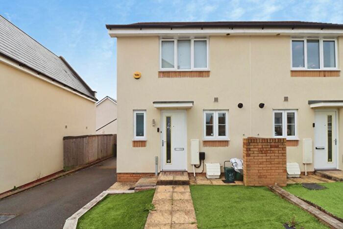 2 Bedroom Semi-Detached House For Sale In Soldiers Road, Patchway, Bristol, Gloucestershire, BS34