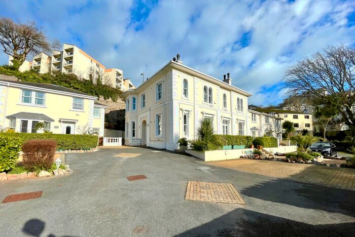 3 Bedroom Flat To Rent In Torwood Gardens Road, Torquay TQ1